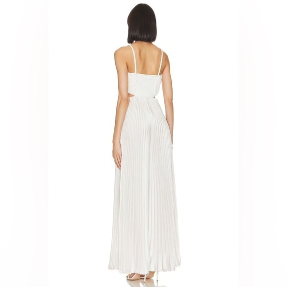 Alice + Olivia Powell Pleated Jumpsuit w/ Cutouts In White Size 12 - Picture 3 of 9